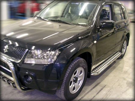 Suzuki Grand Vitara мод. 2010-2012г.в.-Пороги c листом d-43 (5 дв.)